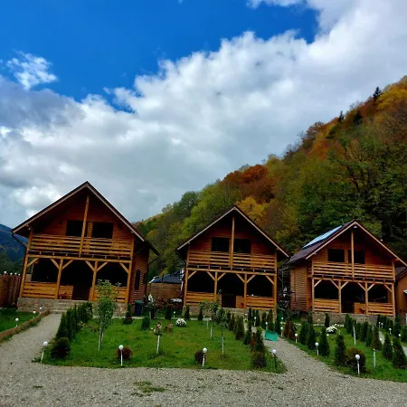Villa Aroa Mountain à Zărneşti Extérieur photo