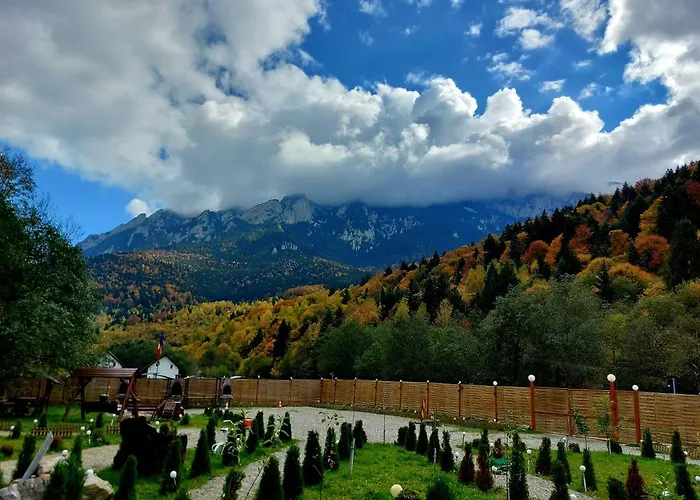 Aroa Mountain